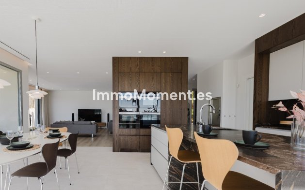 Resale - Villa - Orihuela - Las Colinas Golf