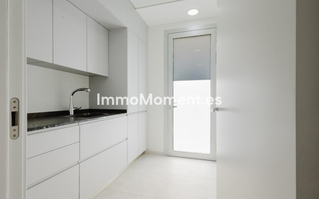 Resale - Villa - Orihuela - Las Colinas Golf