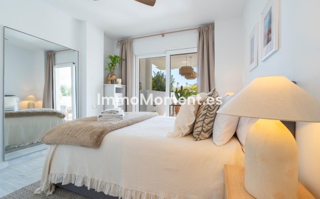 Revente - Appartement - Marbella - Nueva Andalucía