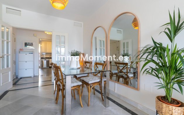Revente - Appartement - Marbella - Nueva Andalucía