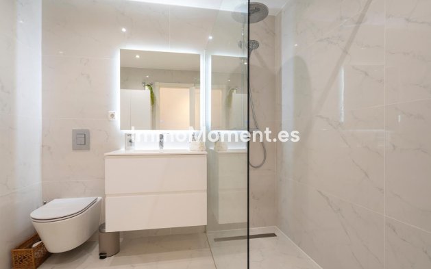 Revente - Appartement - Marbella - Nueva Andalucía