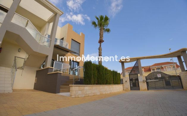 Bestaande woning - Geschakelde woning - Orihuela - La Zenia