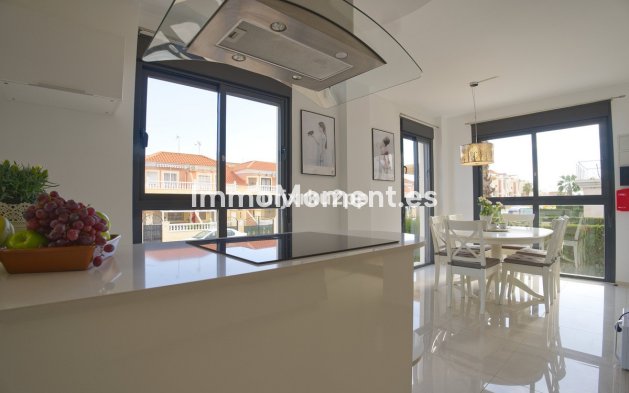 Bestaande woning - Geschakelde woning - Orihuela - La Zenia