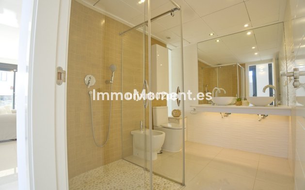 Bestaande woning - Geschakelde woning - Orihuela - La Zenia