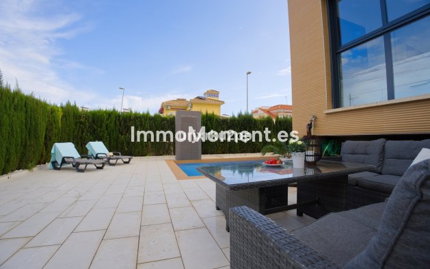 Bestaande woning - Geschakelde woning - Orihuela - La Zenia