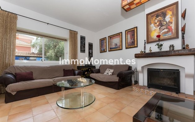 Bestaande woning - Villa - Binnenland  - Alhaurín el Grande Centro