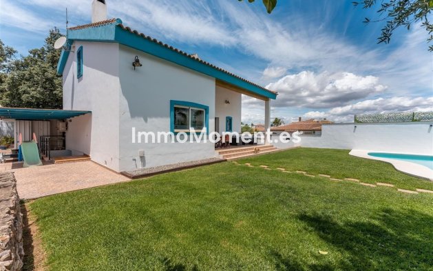 Bestaande woning - Villa - Binnenland  - Alhaurín el Grande Centro