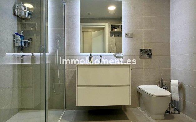 Resale - Apartment - Benidorm - Benidorm Centro