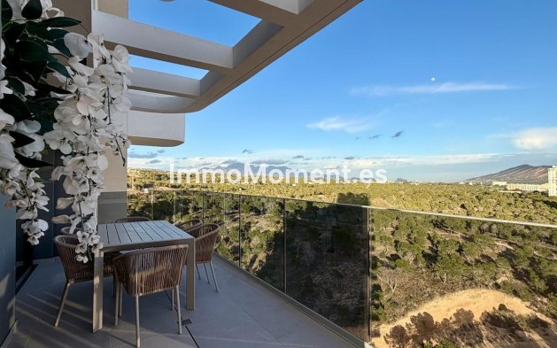 Resale - Apartment - Benidorm - Benidorm Centro