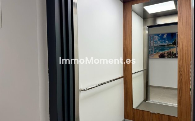 Resale - Apartment - Benidorm - Benidorm Centro