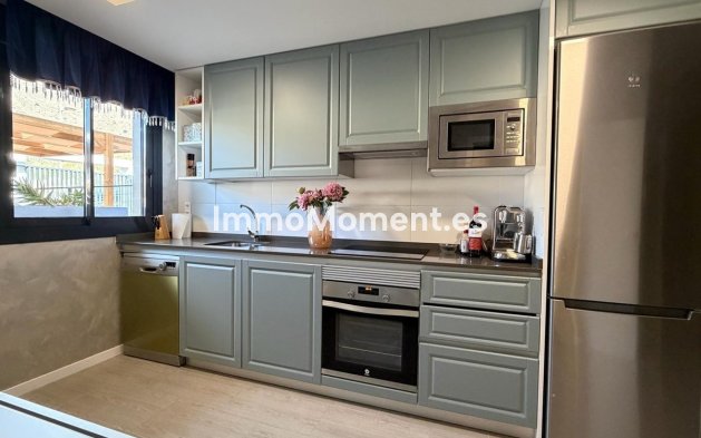 Resale - Apartment - Benidorm - Benidorm Centro