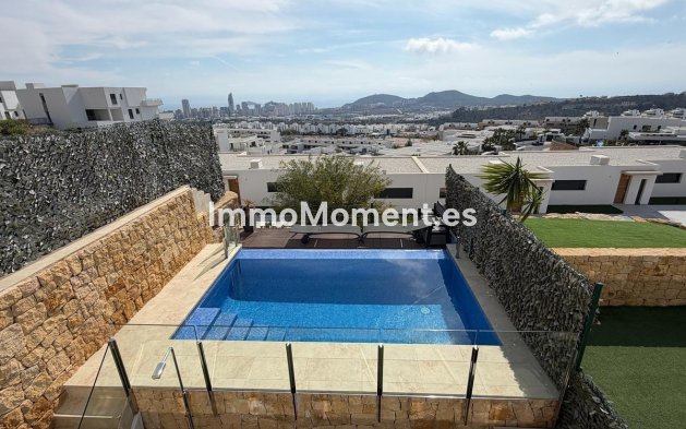 Resale - Apartment - Benidorm - Benidorm Centro