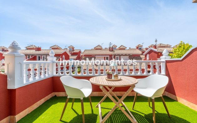 Resale - Townhouse - Orihuela - Villamartin