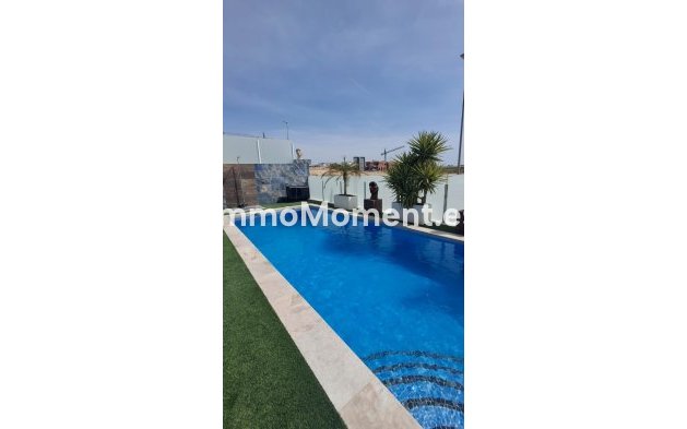 Reventa - Villa independiente - Benidorm - Urb Entre Naranjos