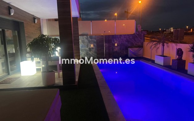 Reventa - Villa independiente - Benidorm - Urb Entre Naranjos