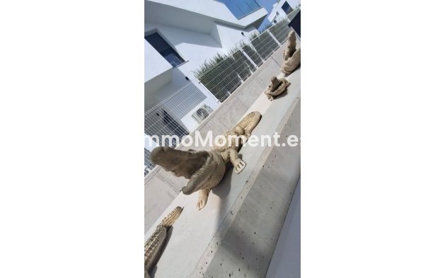 Reventa - Villa independiente - Benidorm - Urb Entre Naranjos