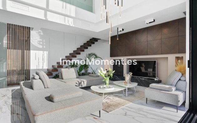 Wiederverkauf - Villa - Orihuela - Villamartin