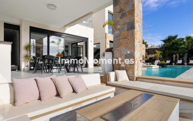 Wiederverkauf - Villa - Orihuela - Villamartin