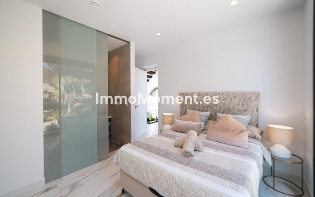 Wiederverkauf - Villa - Orihuela - Villamartin