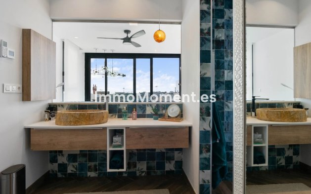 Wiederverkauf - Villa - Orihuela - Villamartin