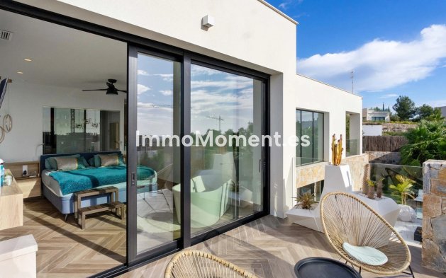 Wiederverkauf - Villa - Orihuela - Villamartin