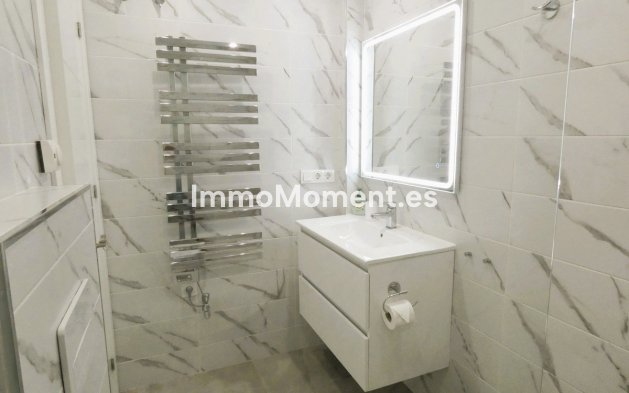 Wiederverkauf - Wohnung - Torrevieja - Torrevieja Centro