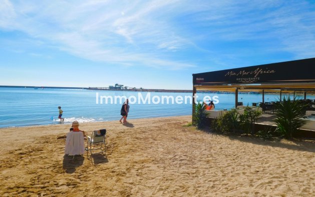 Wiederverkauf - Wohnung - Torrevieja - Torrevieja Centro