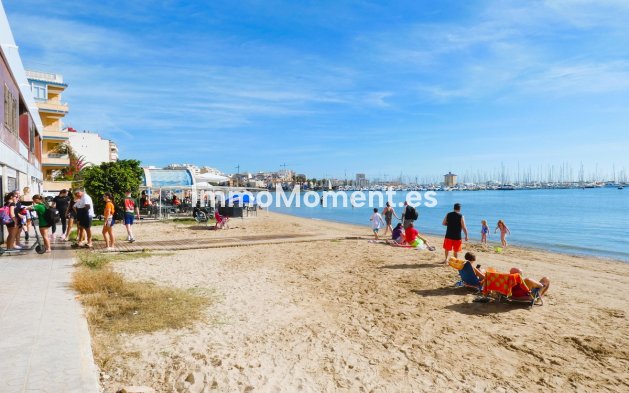 Wiederverkauf - Wohnung - Torrevieja - Torrevieja Centro