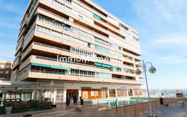 Wiederverkauf - Wohnung - Torrevieja - Torrevieja Centro