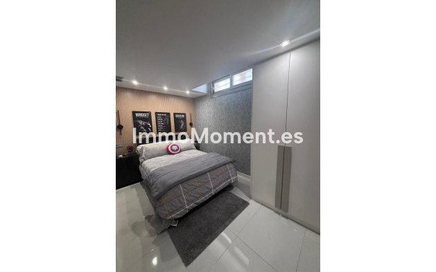 Wiederverkauf - Villa - Orihuela - Villamartin