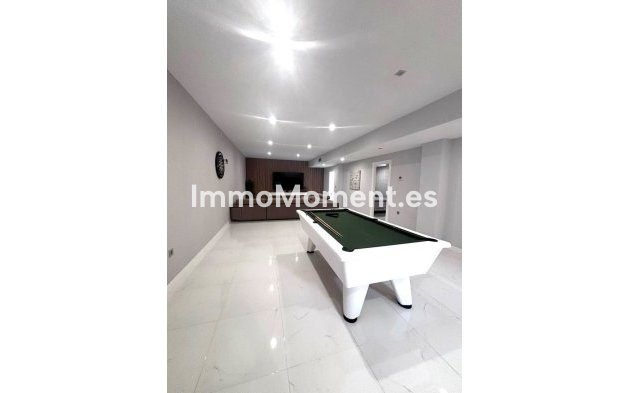 Wiederverkauf - Villa - Orihuela - Villamartin