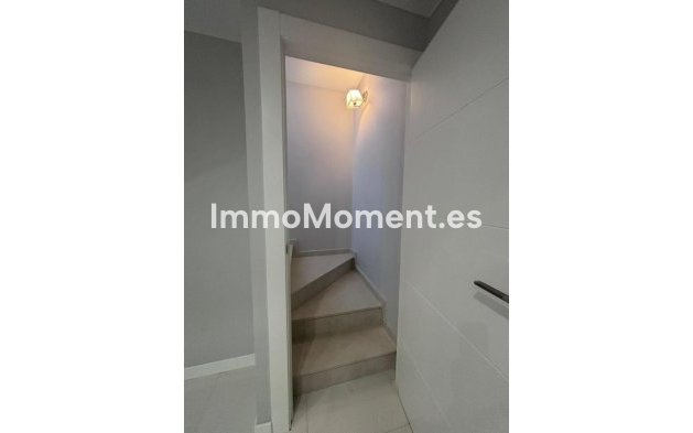 Wiederverkauf - Villa - Orihuela - Villamartin