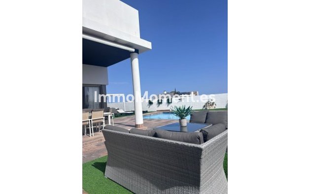 Wiederverkauf - Villa - Orihuela - Villamartin