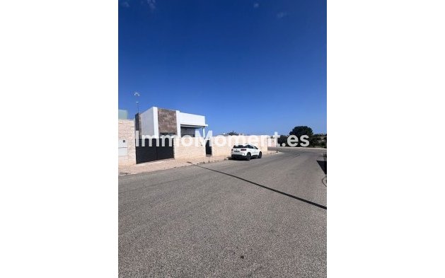 Wiederverkauf - Villa - Orihuela - Villamartin