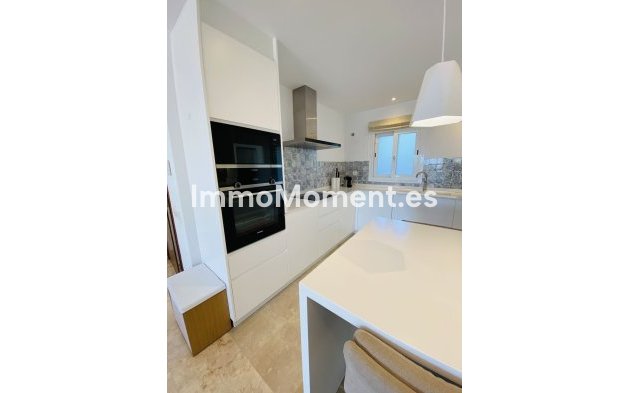 Resale - Apartment - El Paraiso - New Golden Mile