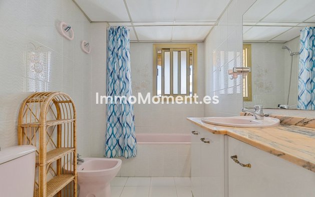 Resale - Apartment - Fuengirola - Fuengirola Centro