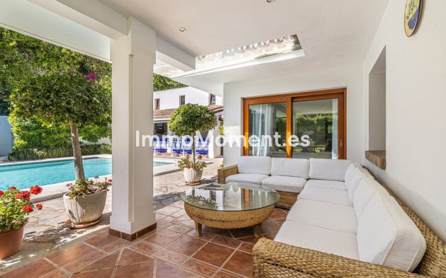 Revente - Villa - Estepona  - New Golden Mile