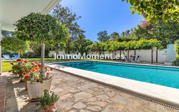 Revente - Villa - Estepona  - New Golden Mile