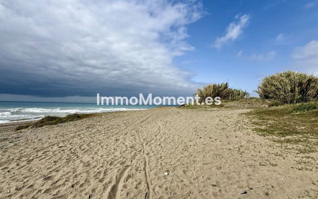 Revente - Villa - Estepona  - New Golden Mile