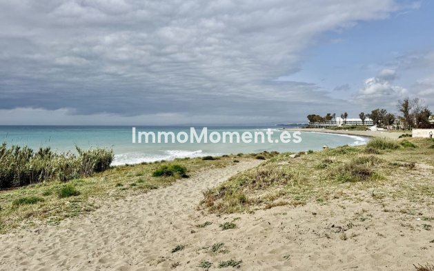 Revente - Villa - Estepona  - New Golden Mile