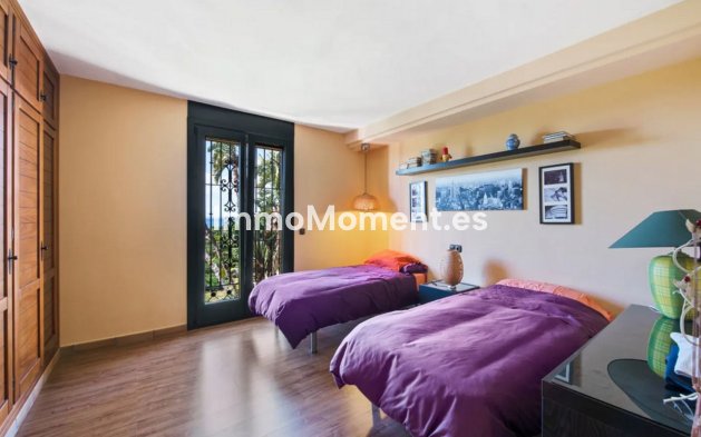 Resale - Country house - Estepona - Estepona Centro