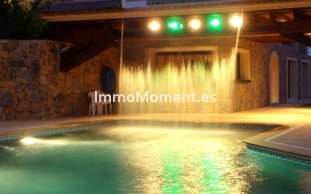 Resale - Country house - Estepona - Estepona Centro
