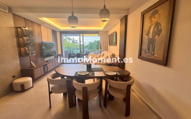 Resale - Apartment - Estepona - Costalita