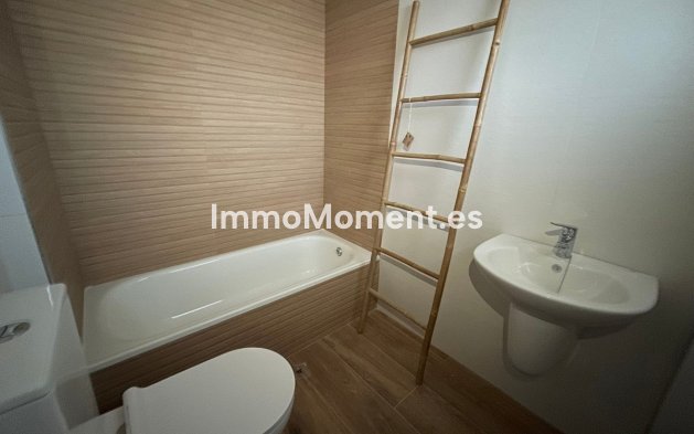 Resale - Apartment - Casares - Casares Centro