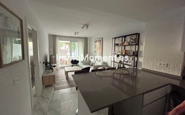 Resale - Apartment - Casares - Casares Centro