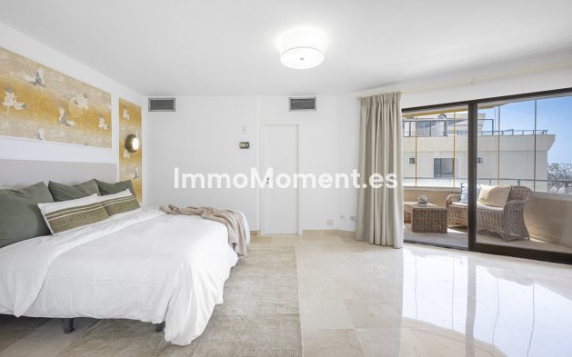 Resale - Apartment - Estepona - Estepona Centro