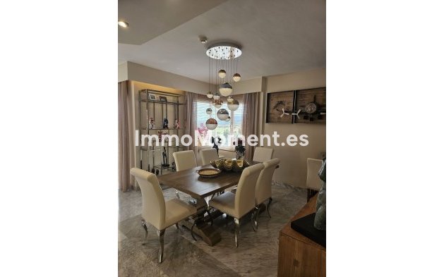 Wiederverkauf - Wohnung -   Inländisch - Alhaurín de la Torre