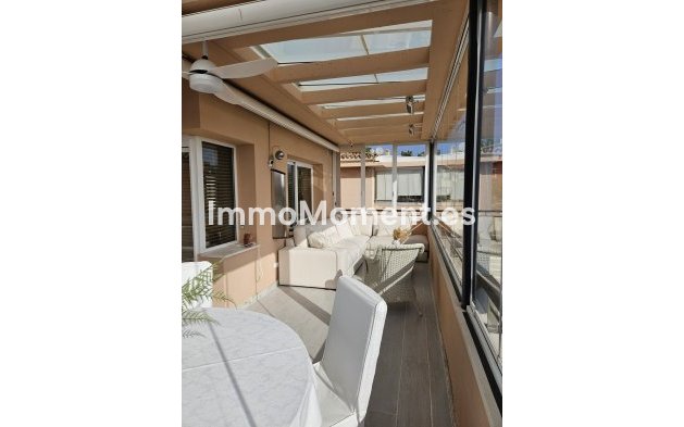 Wiederverkauf - Wohnung -   Inländisch - Alhaurín de la Torre
