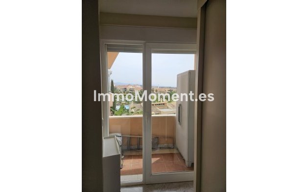 Wiederverkauf - Wohnung -   Inländisch - Alhaurín de la Torre