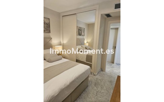 Wiederverkauf - Wohnung -   Inländisch - Alhaurín de la Torre